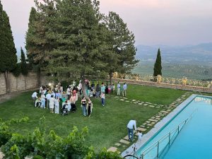 cena con familias y amigos del Rubín